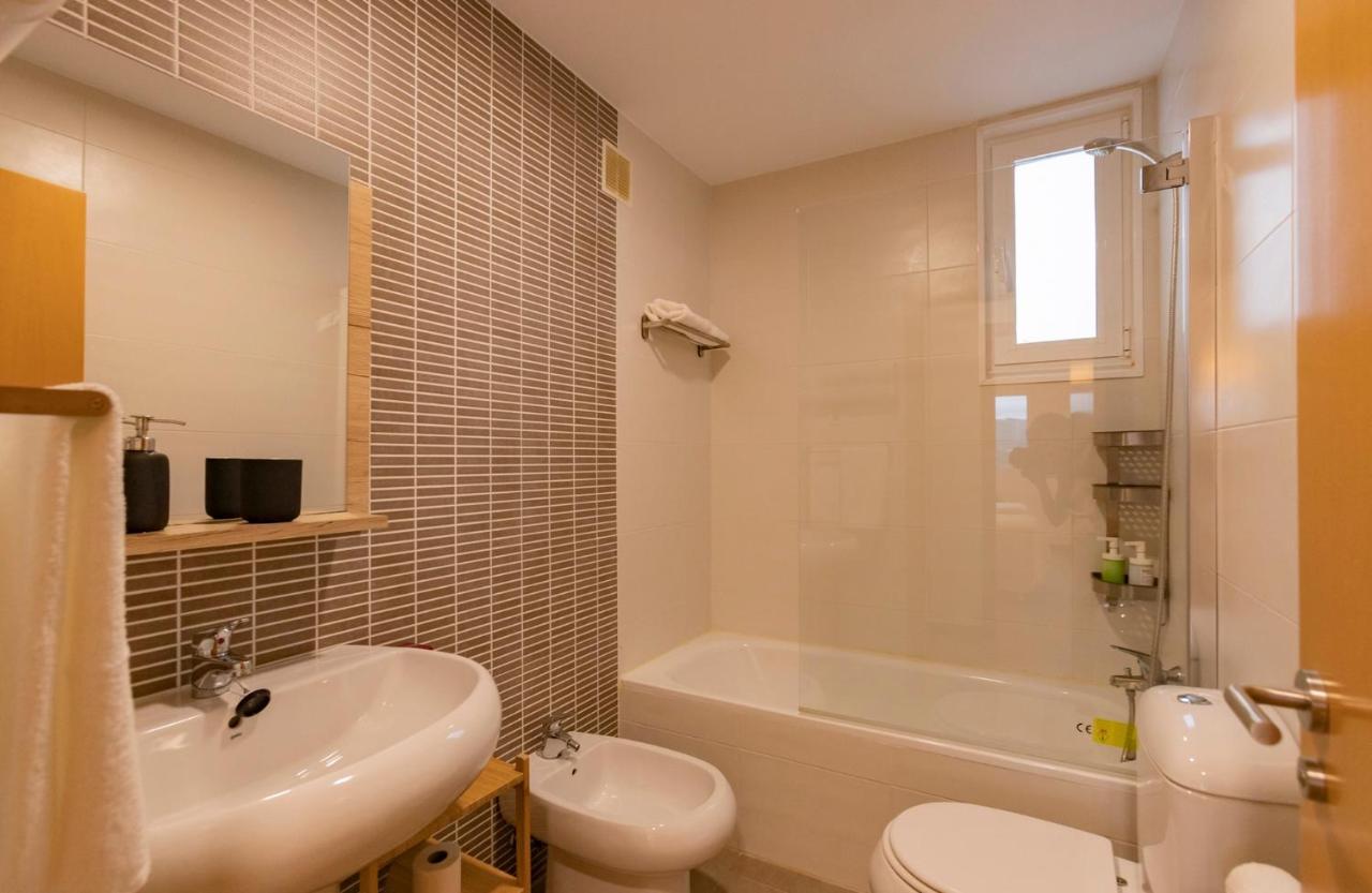 Area Suites Jove Exteriör bild